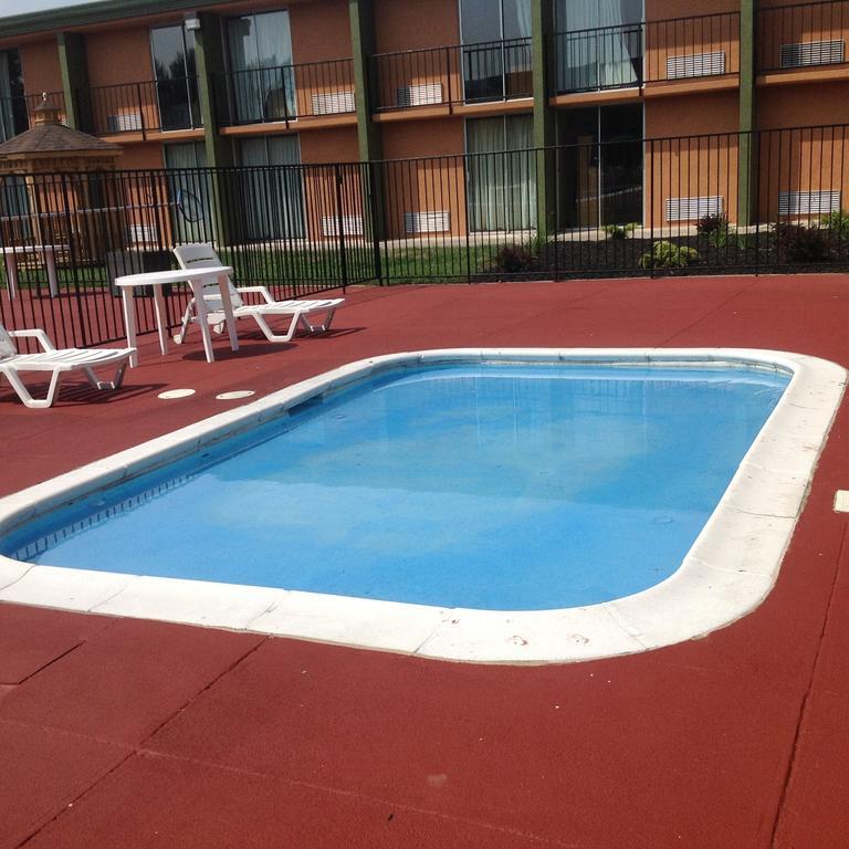 Baymont By Wyndham Salem Roanoke Area Hotel Eksteriør billede