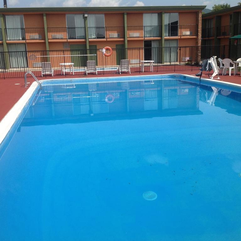 Baymont By Wyndham Salem Roanoke Area Hotel Eksteriør billede
