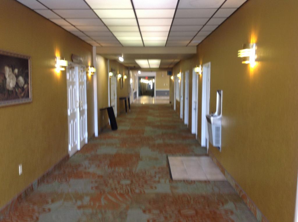 Baymont By Wyndham Salem Roanoke Area Hotel Eksteriør billede