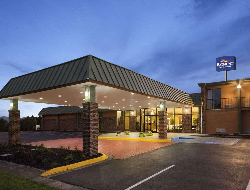 Baymont By Wyndham Salem Roanoke Area Hotel Eksteriør billede